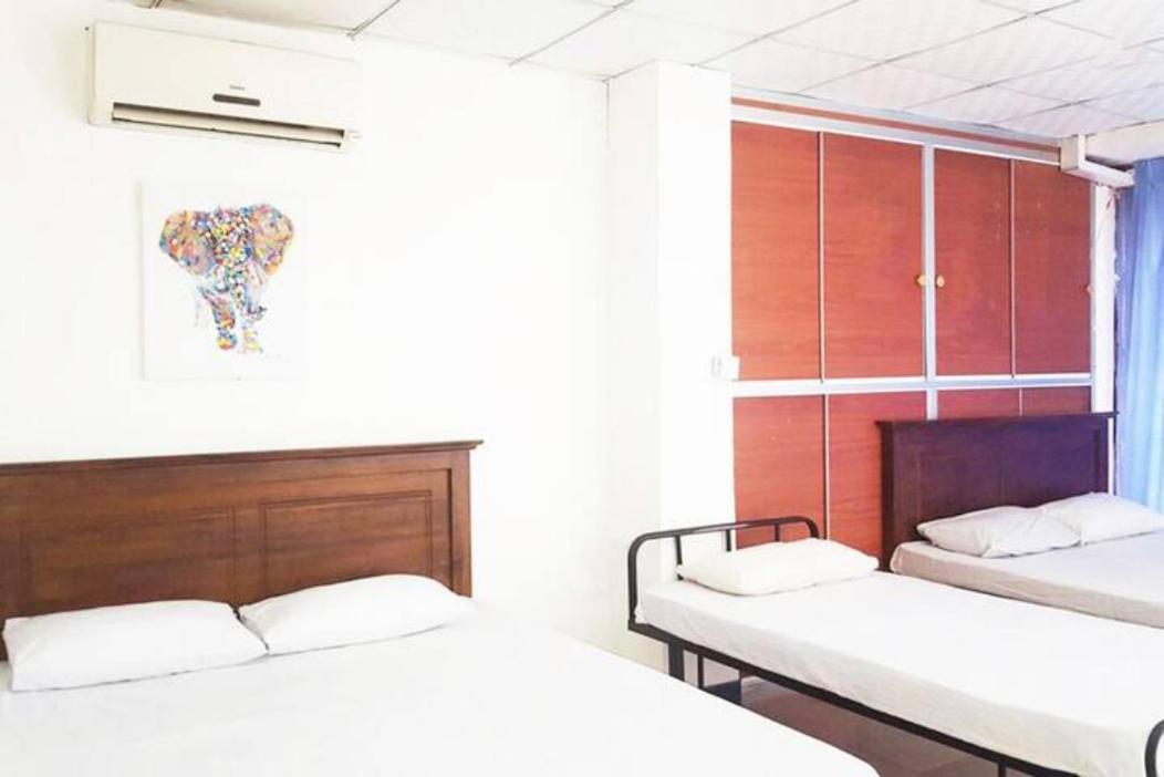 Hotel The Beehive Colombo Exterior foto